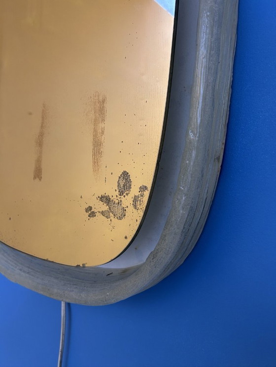 Image 1 of Hillebrand illuminated mirror