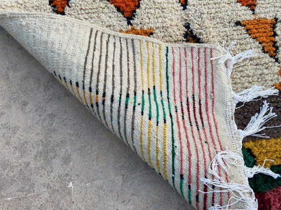 Image 1 of Handmade Moroccan rug, decorated, 200cm x 300cm