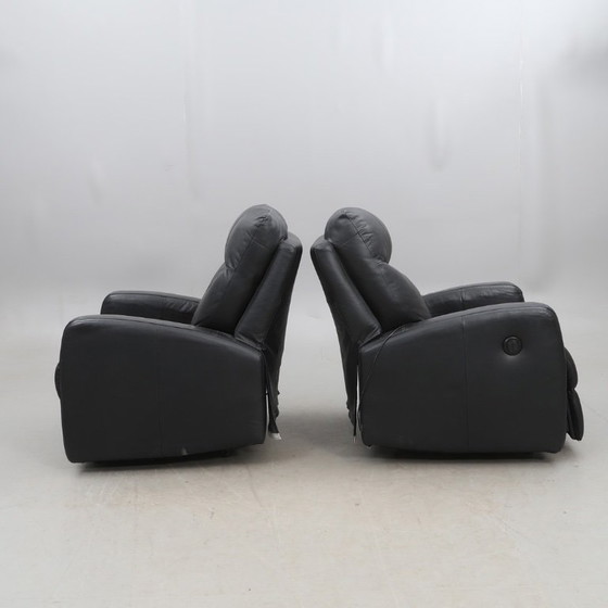 Image 1 of Zwei elektrische Relaxsessel, modernes Design