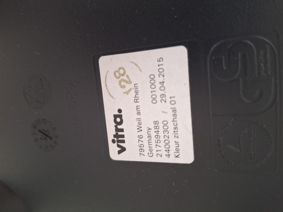 Image 1 of 2x Vitra Eames DSW negro con base negra