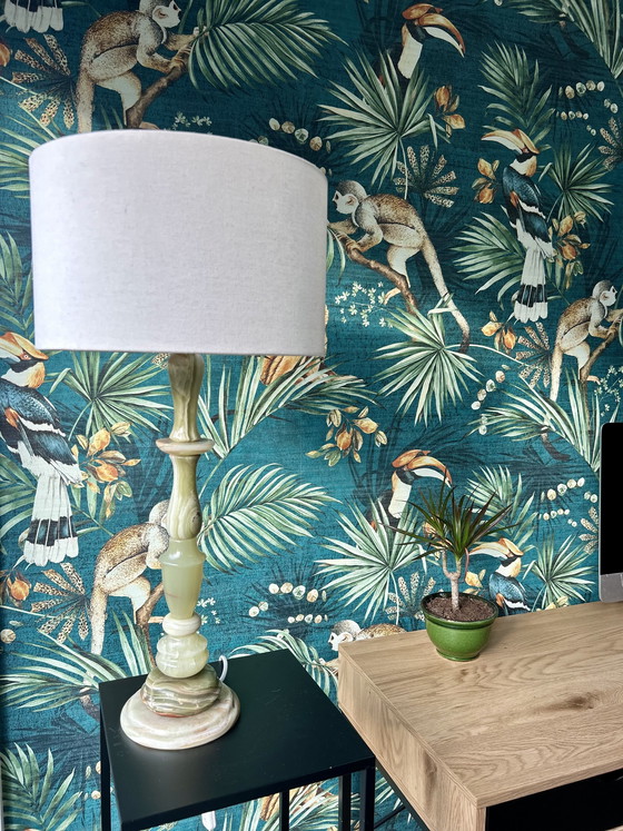 Image 1 of Imponente lampada da tavolo vintage realizzata in marmo onice massiccio.