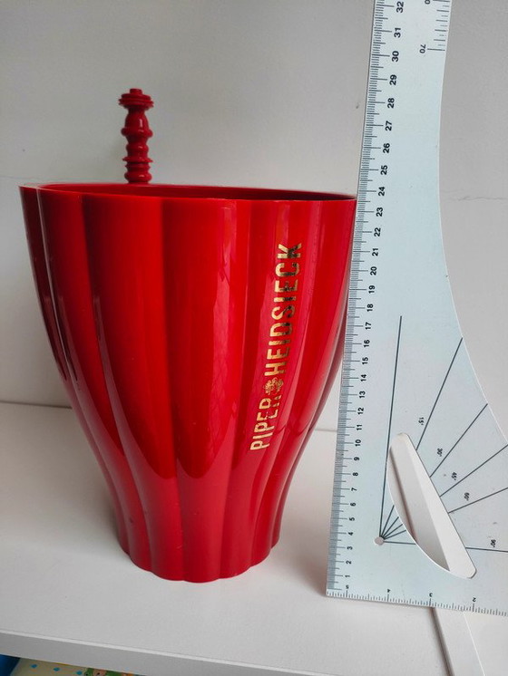 Image 1 of Cubo de champán 🍾 Jaime Hayon & piper-Heidsieck