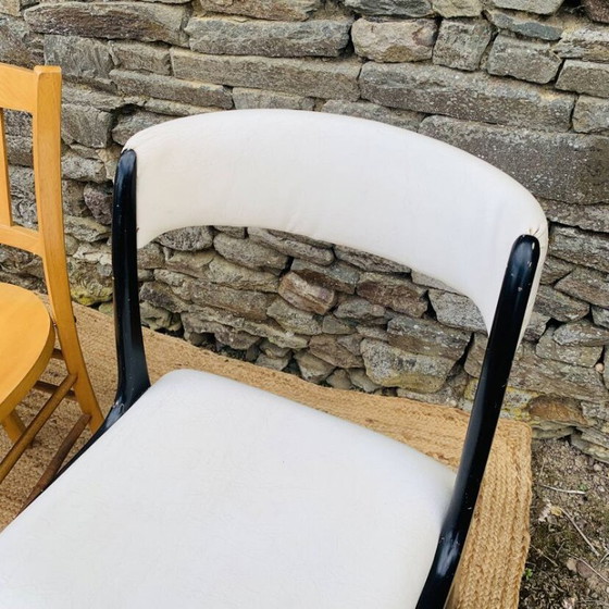 Image 1 of Satz von 4 ungleichen Stühlen