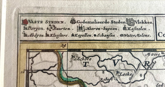 Carte gravée parfaitement encadrée Flandre de 1702 Visscher – Lithographies et sérigraphies, Paper (photo 3 of 5)