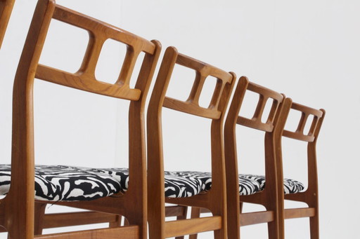 Set di 5 sedie da pranzo vintage in teak di metà secolo degli anni '60