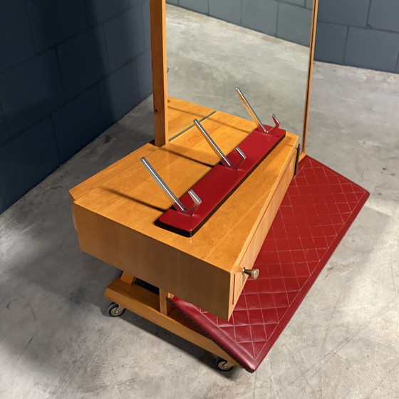 Image 1 of Specchio vintage su ruote – anni '60