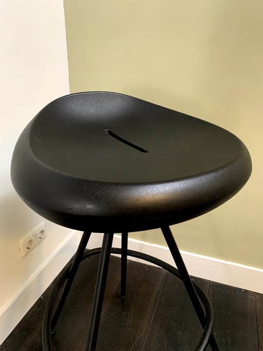 LONC Beaser bar stool