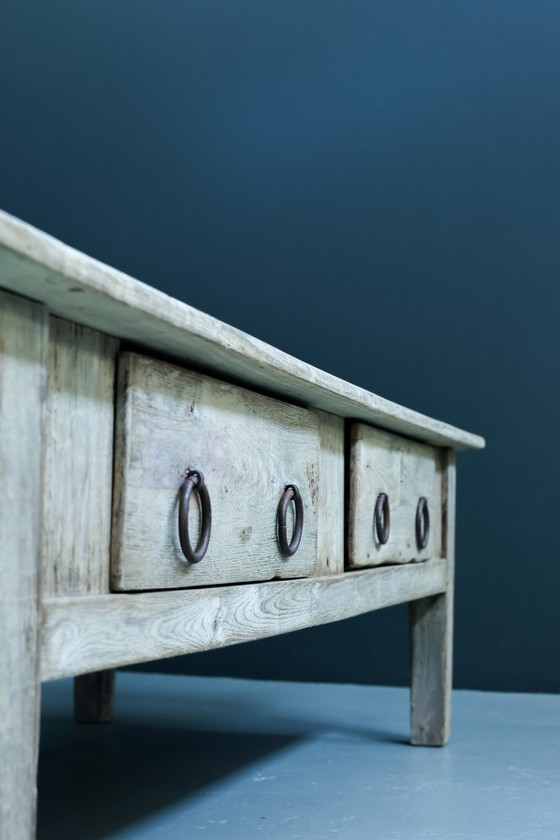 Image 1 of Coffee table Spanish Farm Table