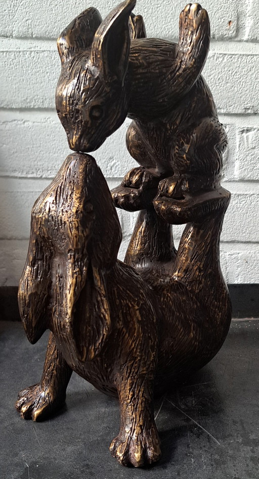 Lepri che si baciano in bronzo – beeldhouwkunst, Bronze (photo 2 of 7)