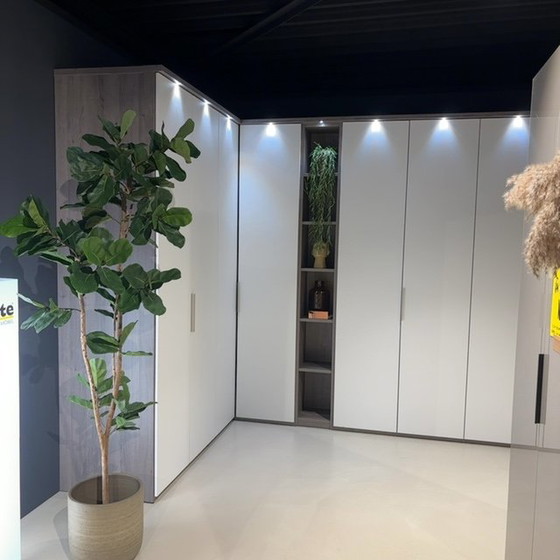 Image 1 of Nolte Horizont 100 Armadio ad angolo