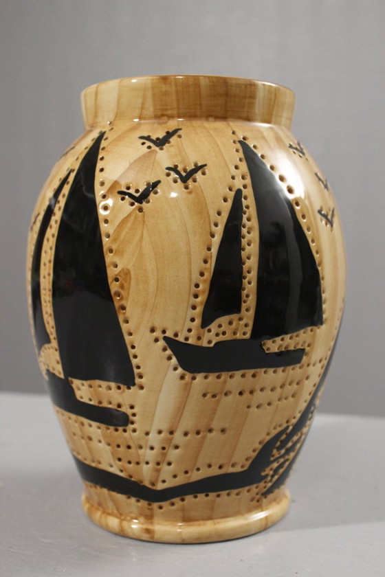 Image 1 of Grandjean Jourdan in Vallauris - Sfeerlamp met opengewerkte details en maritiem tafereel, jaren 1950