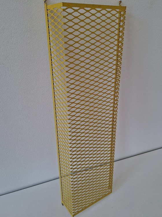 Image 1 of geperforeerde mand voor Tomado Holland boekenrek (onderdelen)