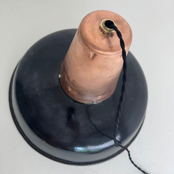 Image 1 of PAIRE D’ANCIENNES SUSPENSIONS EMAILLÉES « MAZDA » 35 CM INDUSTRIEL
