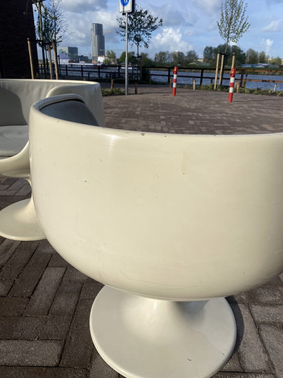 Image 1 of 2x Sedie Eero Aarnio Cognac originali e intatte con patina