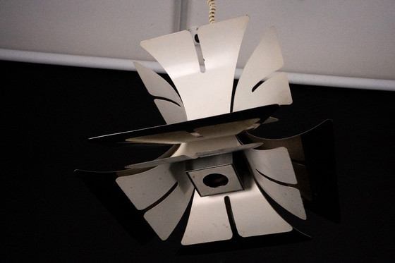 Image 1 of Lampadario anni '70 in stile Goffredo Reggiani in lacca e cromo