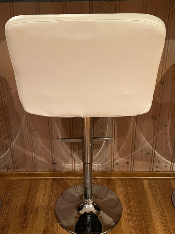 Set di tre sgabelli da bar vintage – Metal (photo 5 of 10)