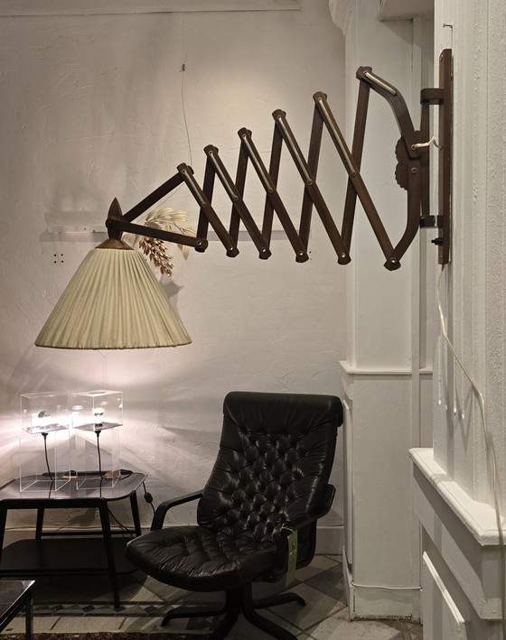 Image 1 of Lampada a forbice vintage in teak