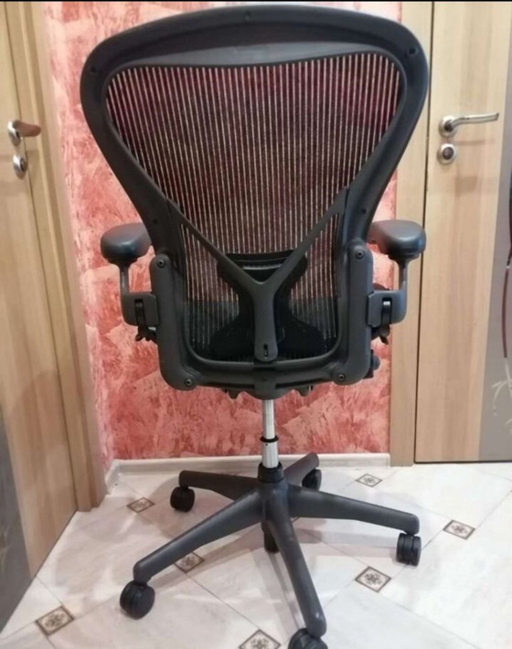 Image 1 of Herman Miller Aeron