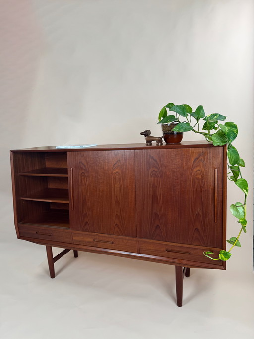  Crédence danoise en teck du Mid Century - Silhouette sculpturale et grands rangements
