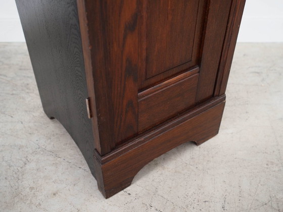 Image 1 of Mobile in rovere, design danese, anni '50, produzione: Danimarca