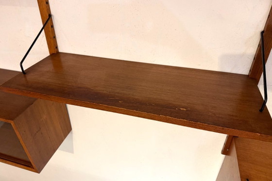 Image 1 of Mueble de pared de teca al estilo de Poul Cadovius - década de 1960