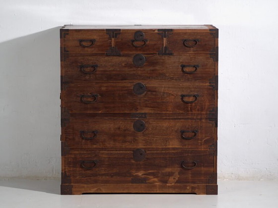 Japanese Sendai Isho-dansu large cedar and iron tansu, Meiji-Taishō period (c. ) #42 – Chest of drawers (photo 25 of 40)