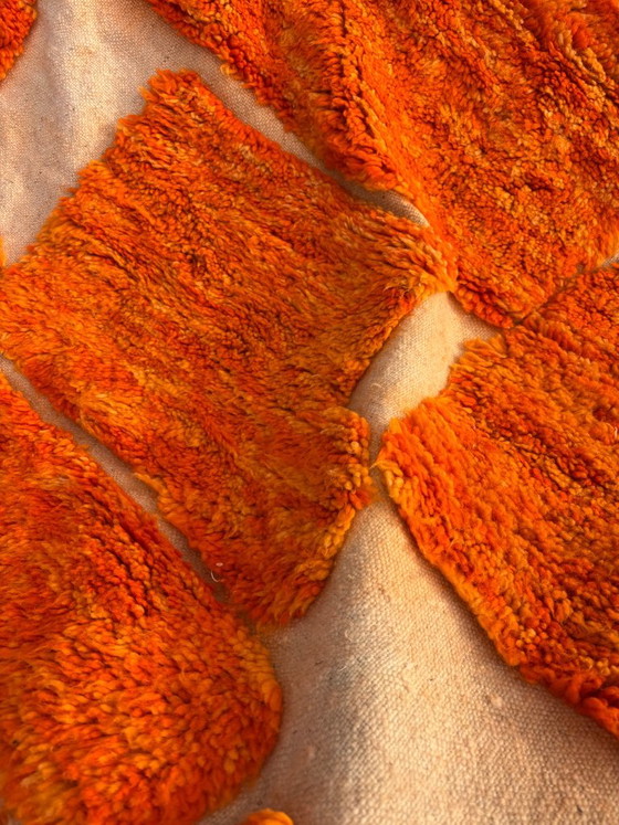 Tapis orange à motif géométrique, Laine (photo 2 sur 12)