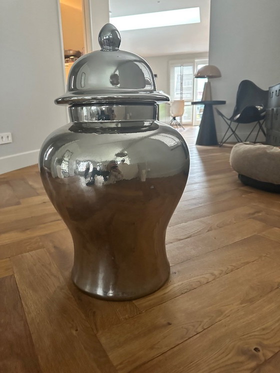 Image 1 of Jarrón de celestina Eichholtz L plata