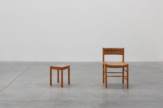 Image 1 of Vintage bijzettafel in grenenhout betegeld met mozaïek, België 1950