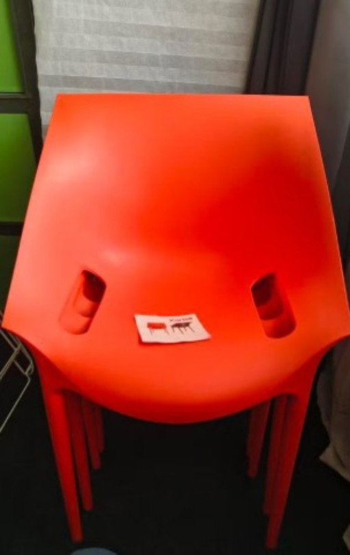 4 Dr. Yes chairs Kartell color orange-red, stackable