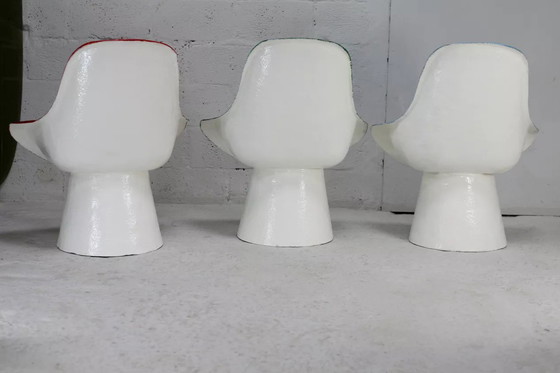 Image 1 of 3x Sessel "Space Age" aus bemaltem Fiberglas