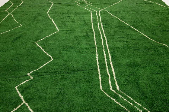 Image 1 of Grüner Wollteppich 250x150cm