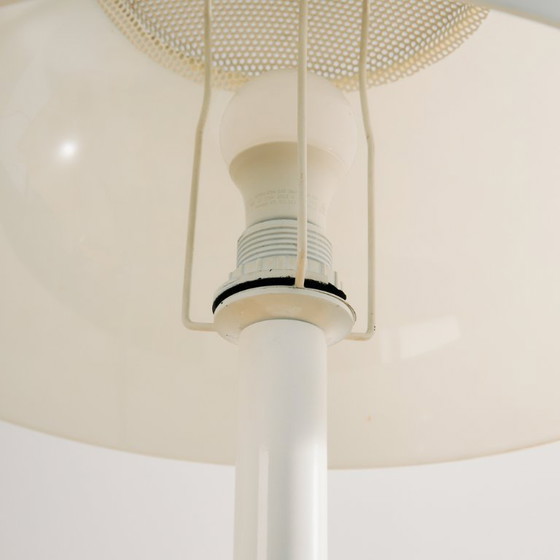 MK10236 Metall Tischlampe – Tischlampen (photo 5 of 8)