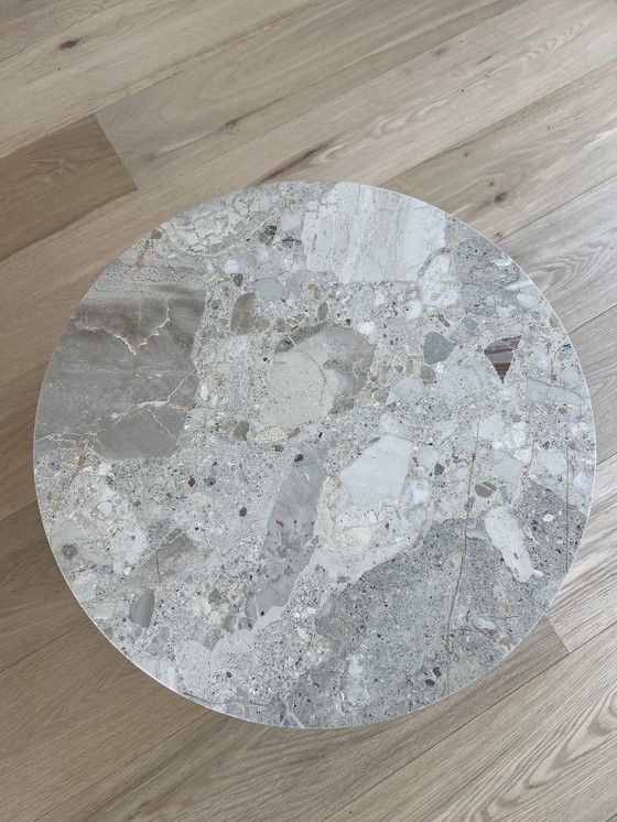 Image 1 of Androgyne sidetable Menu 