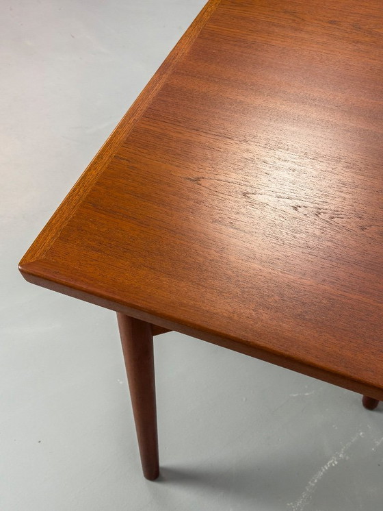 Image 1 of Model 201 Teakhouten eettafel van Arne Vodder voor Sibast, jaren 60
