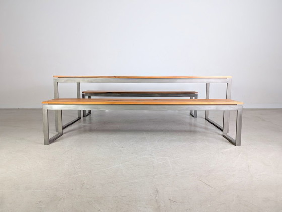 Image 1 of Ensemble table et chaises de style industriel comprenant 2 bancs, banc design, style vintage