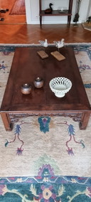 Mesa de centro oriental