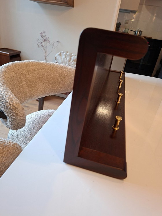 Appendiabiti da parete in legno scuro e ottone, Marrone, Mid Century Modern (foto 5 di 9)