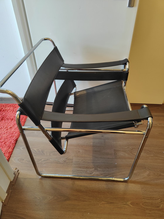 Image 1 of Wassilly style Design stoel in Italiaans leer zwart