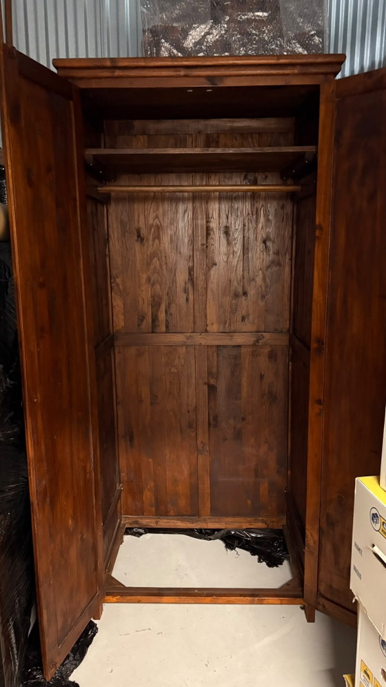 Beautiful Sleek Wooden Wardrobe – Metal (photo 7 of 7)
