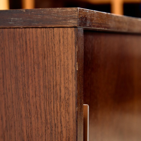 Image 1 of Buffet MK11326 en palissandre, conçu par Trevor Chinn et Ray Leigh pour Gordon Russell.