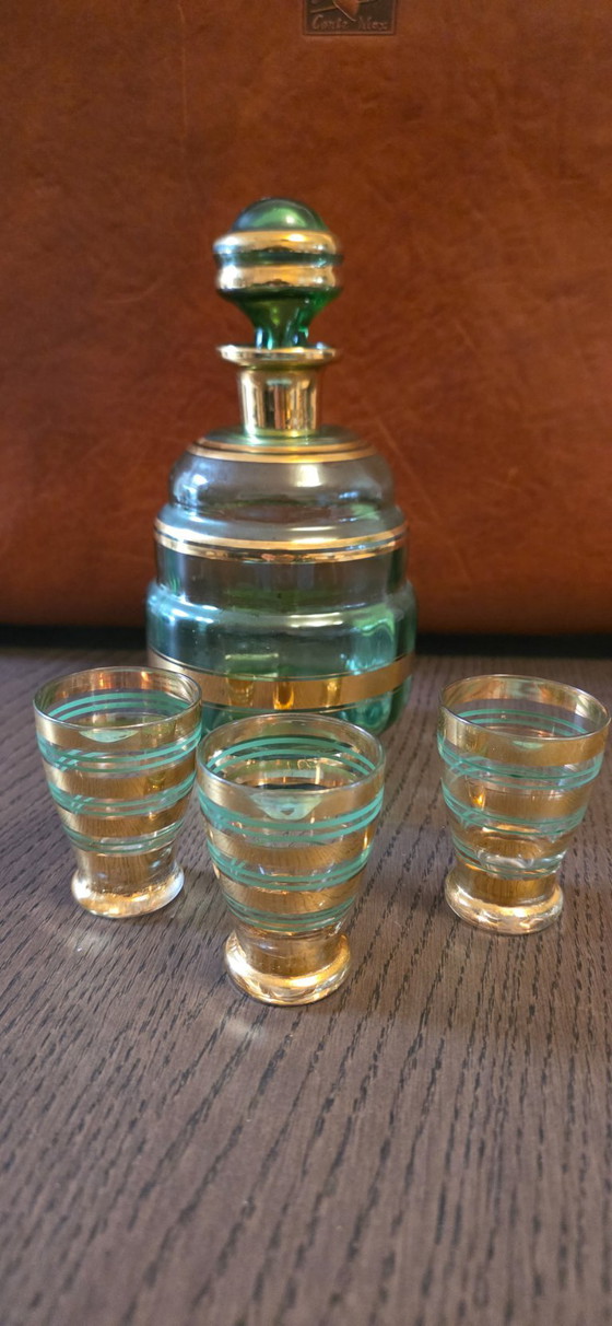 Set decanter in vetro verde con accenti dorati, booms glas, Bicchieri e caraffe, Oro, Vintage (foto 4 di 5)