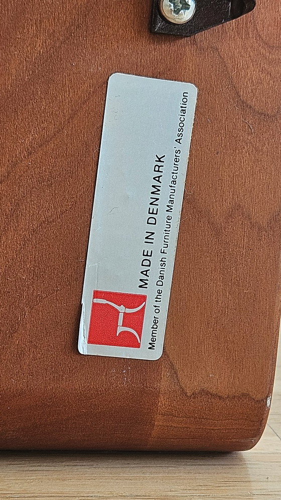 Runder Esstisch aus Holz mit Ausziehplatten, Dyrlund, Esstische, Braun (Foto 7 von 9)