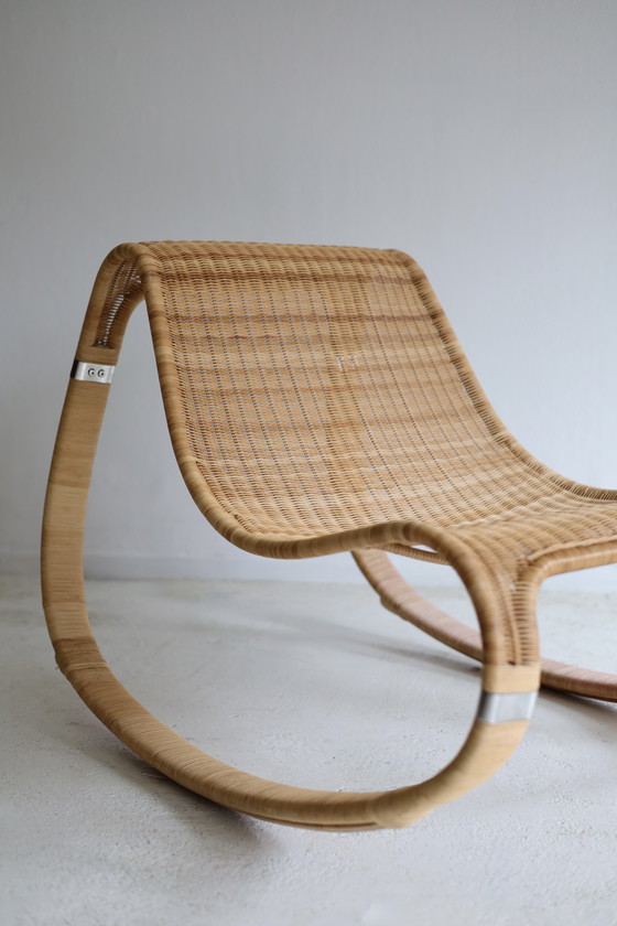 Image 1 of Sedia a dondolo IKEA, James Irvine