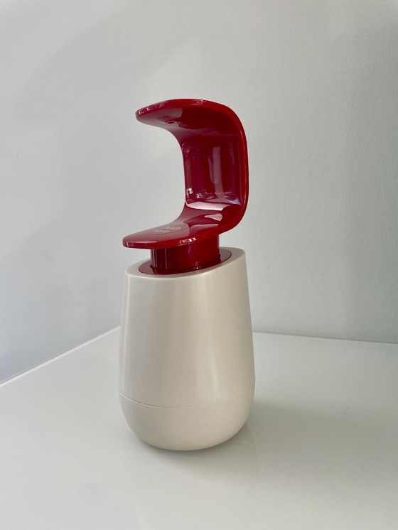 Image 1 of Design Seifenspender Joseph Joseph C-Pump klassisch