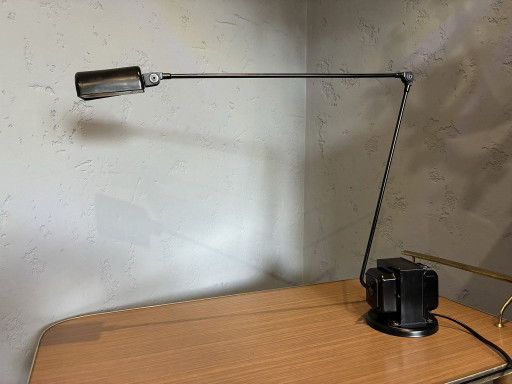 Lumina Daphine bureaulamp van Tommaso Cimini jaren 70 Eerste 12 V halogeenversie