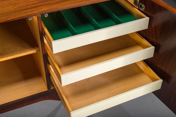 Image 1 of GLR-230 dressoir van palissanderhout, ontworpen door Rudolf Bernd Glatzel, jaren 60.