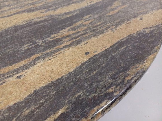 Image 1 of Vintage ovale marmeren salontafel uit de jaren 70