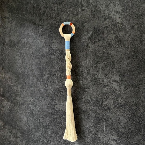 Image 1 of Handgefertigter minimalistischer Wandbehang • Moderne, neutrale Dekoration • Geflochtene Textilkunst