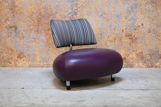 Image 1 of Leolux Pallone designfauteuil combi paars leer met fraaie gestreepte stof